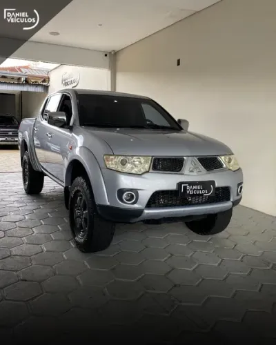 Mitsubishi L200 Triton HPE 3.5 CD V6 24V Flex Aut. 2013