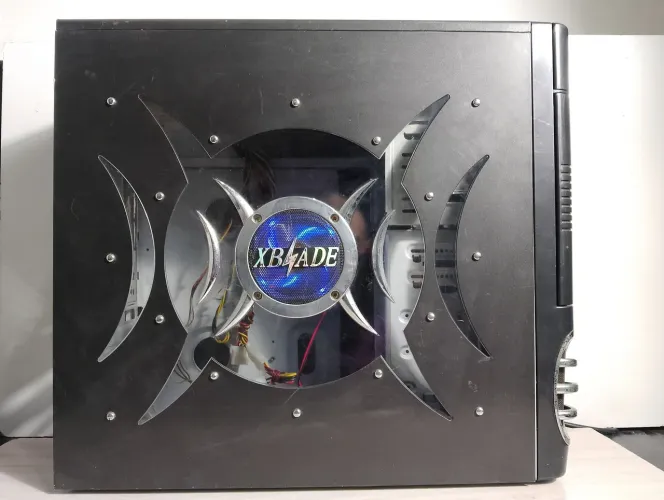 Gabinete Gamer Retrô Xblade