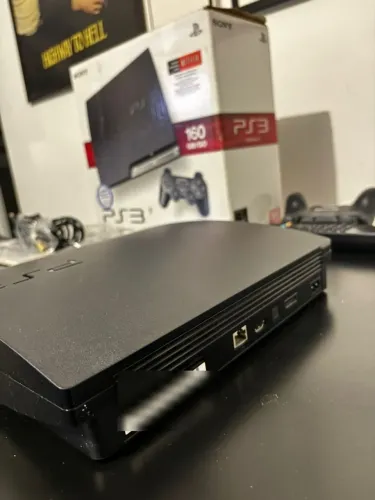 PS3 Slim 160GB CECH-2501A ? Item de Colecionador, COMPLETO, serial batendo + Remote