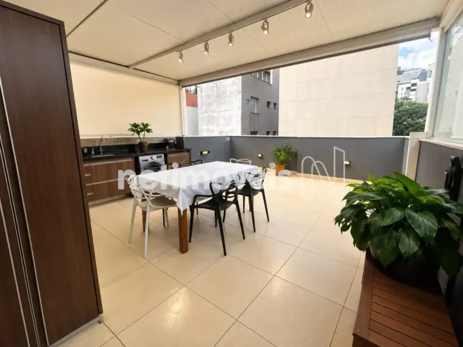 COBERTURA DUPLEX À VENDA NO BAIRRO CRUZEIRO