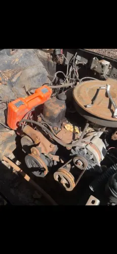 Motor e caixa Opala 4cc álcool Stander