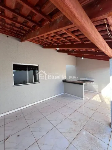 Casa de 2 Quartos em acabamento Premium no Parque Los Angeles Goianira/GO.