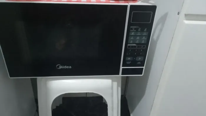 Microondas Midea