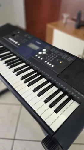 Teclado Yamaha
