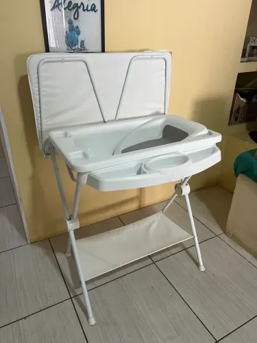 Banheira com trocador