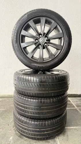 Roda Liga Leve Aro 15 (5 Furos) com Pneus