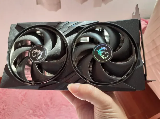 Placa de Vídeo MSI NVIDIA GeForce RTX 5050 Gaming, 8GB, GDDR6, DLSS, Ray Tracing