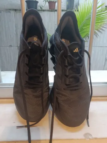 Tênis Adidas Preto - Conforto e Estilo