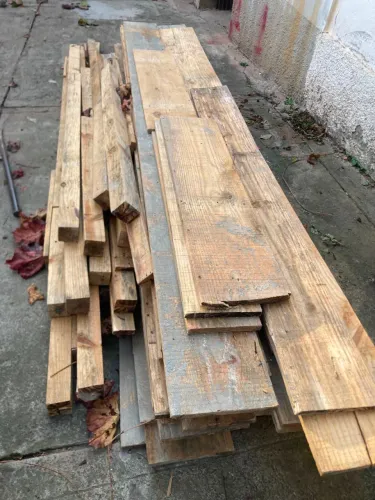 Tábuas para bater laje, fazer pilastras