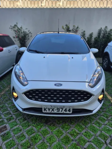 Ford Fiesta SEL 1.6 16V Flex Aut. 5P 2018