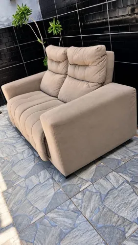Sofá comum 2 lugares