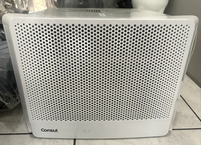 Ar condicionado janela com controle