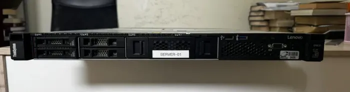 Servidor Lenovo ThinkSystem SR630 32GB ECC + 2 HD SAS 600GB