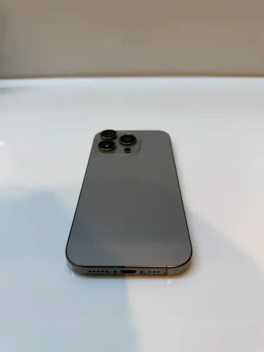 iPhone 16 Pro 256gb - como novo