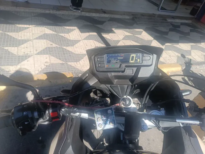 XRE 300 Bico M