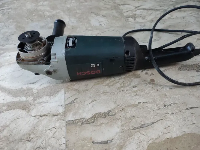 Lixadeira angular Bosch GWS 21 U 110V