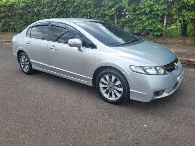 Honda Civic Sed. Lxl/ LXL SE 1.8 Flex 16V Aut. 2011