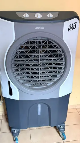 Climatizador ventisol 70 litros comprei por 1350 vendendo por 900.00