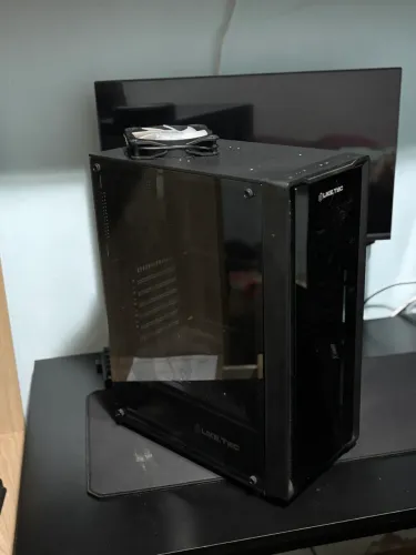 Gabinete Liketec ATX +FAN RGB