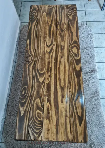 Mesa de madeira