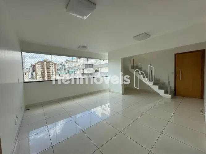 Exclusividade no Santo Antônio: Cobertura com Elevador nos 2 Níveis e 4 Vagas.