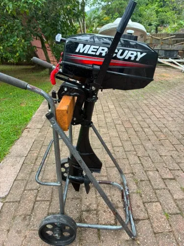 Mercury 3.3 2023 nunca usado