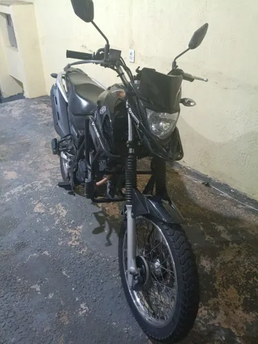 Crosser 2021
