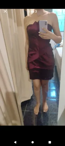 Vestido curto de festa - Cor de uva