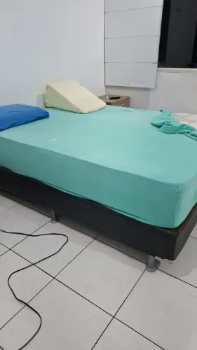Cama de Casal King Size