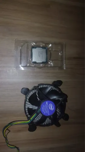 Intel Core i3 7100 3.9Ghz + Cooler Original Intel