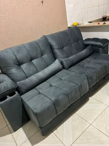 Sofá retrátil e Reclinável 2,50m novo 