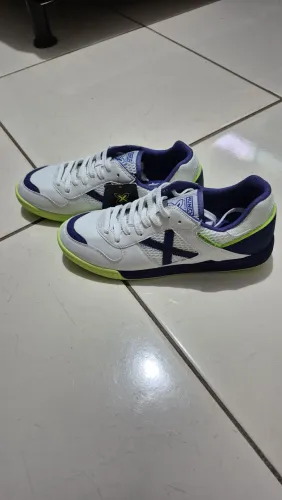 Tênis Munich Futsal 41