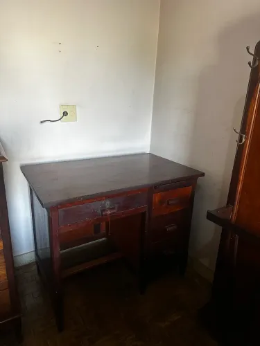 Mesa de escritório antiga