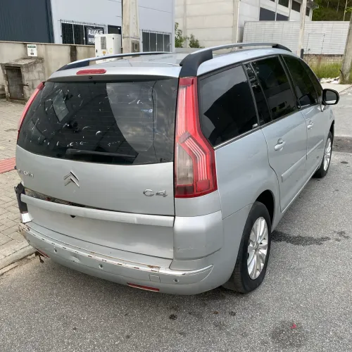 SUCATA Citroën C4 Grand Picasso Exclusive AL4 2.0 16v Gasolina 2010