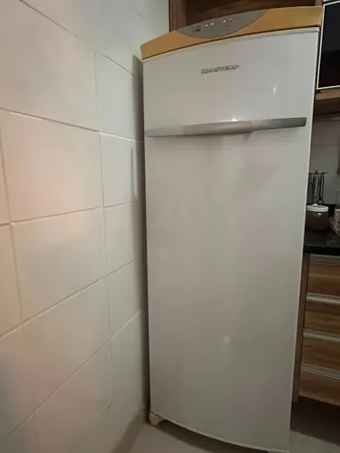Geladeira Brastemp Frost Free Freezer Flex - Excelente Estado