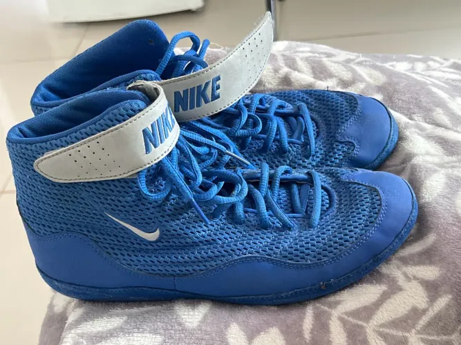 Tênis Nike Luta Livre / Wrestling / Boxe - Azul - Tamanho 40 BR (US 8.5)