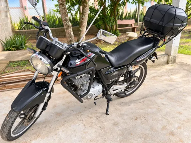 Suzuki EN125 Yes 2009 | 161 mil km | 2º Dono