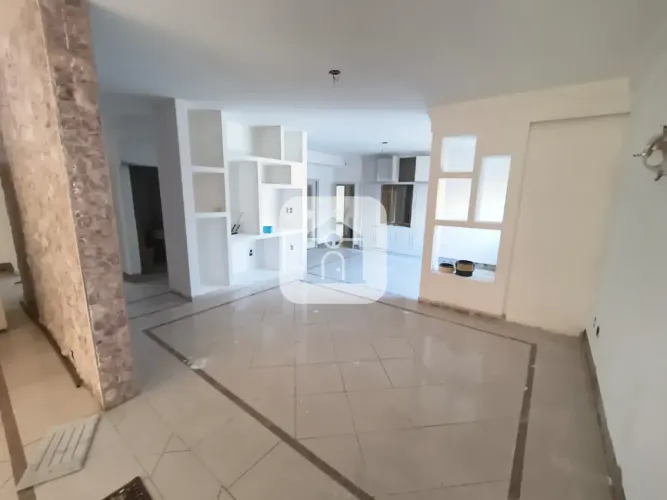 Casa para locação no bairro Lídice