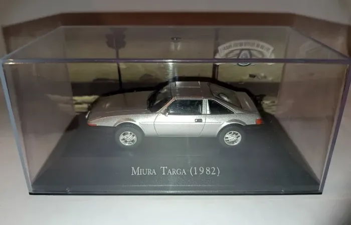 Miniatura Miura Targa 1982