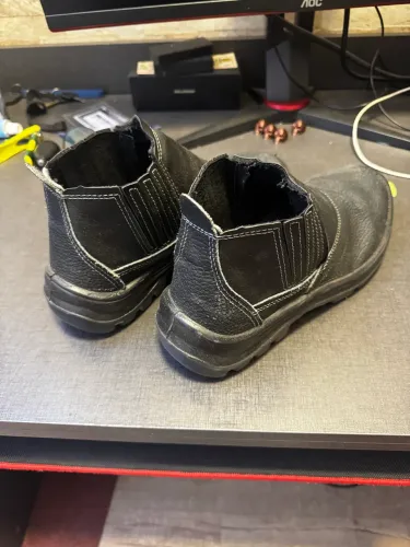 Bota bico de aço