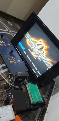 Placa neo geo +kof 99 original + fonte e controles