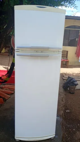 Geladeira frost free em Anápolis