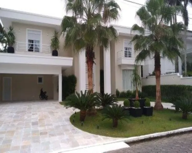 Casa de Luxo no Condomínio Acapulco em Guarujá-SP: 7 quartos, 7 suítes, 3 salas, 9 banheir
