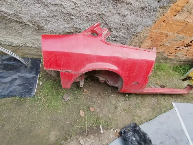CHEVETTE PEÇAS LATARIA ORIGINAL PORTAS LATERAIS CAIXA DE AR ?