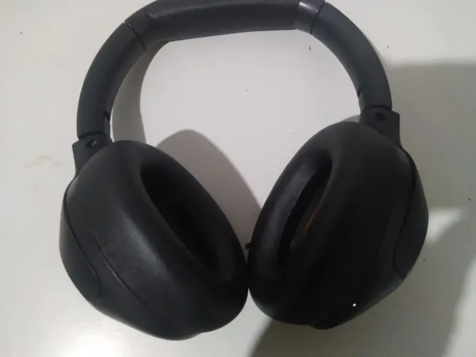 Vendo fone de ouvido QCY H3S seminovo