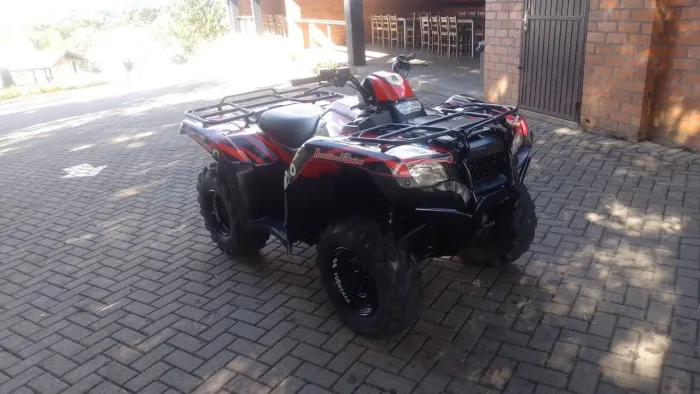 Vendo 5 quadriciclos Honda 4 x 4