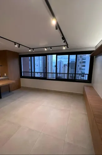 Apartamento para alugar no Setor Bueno, 87 m², 2 suítes + lavabo, ar-condicionado, 2 vagas