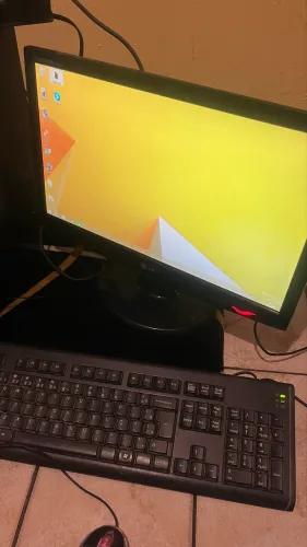 Vende-se computador
