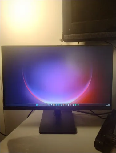 Monitor PC Gamer LG 24'' IPS 100Hz (inclinação ajustável)