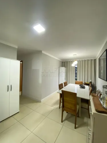 Apartamento / Venda - 3 quartos sendo 1 suíte com varanda - Residencial Quinta Ranieri Gol